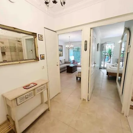 Apartment Le Square Pauline, 4 Prs, Jardin, 300m *